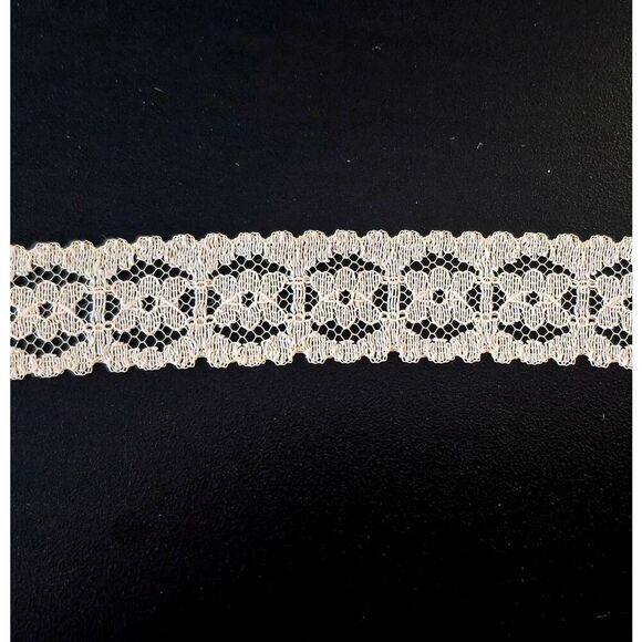 Lace, Vintage Ecru 1" wide x 3 yds Galloon - Picture 1 of 3